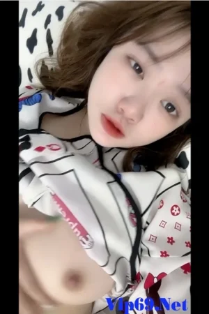Clip: Đừng đánh giá ai qua vẻ bên ngoài =))