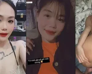 Em nằm im banh mông ra để nhận từng cú dập lút cán